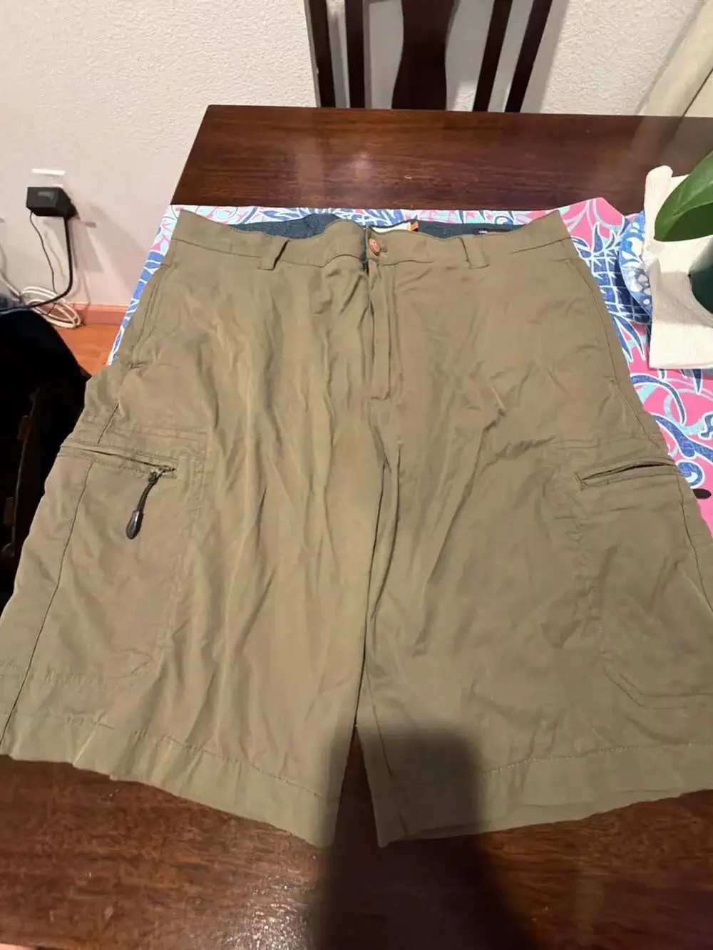 Tailor Vintage Men's Cargo Shorts Size 38 Olive Green Performance Hybrid